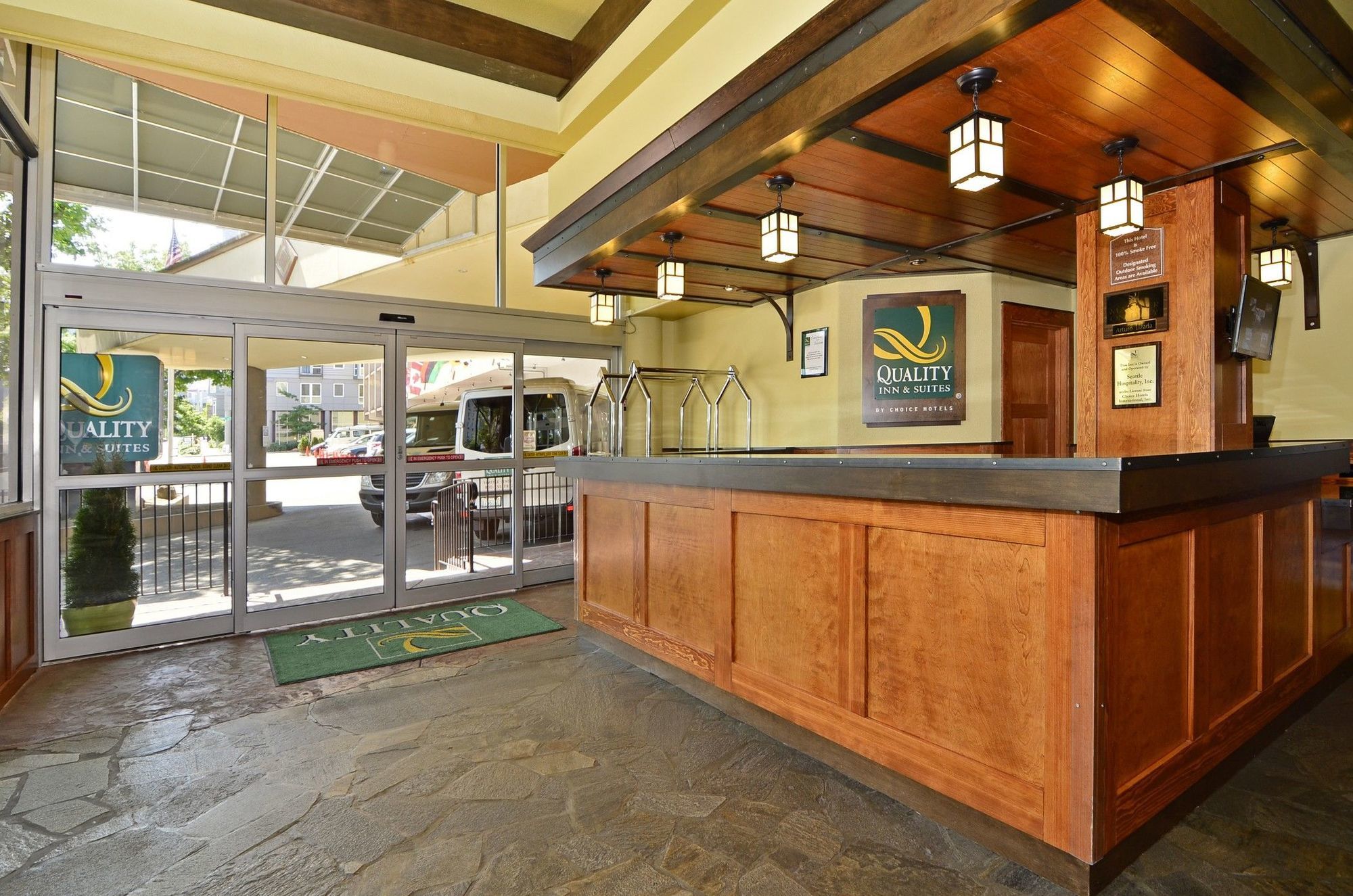 Quality Inn & Suites Seattle Center Ngoại thất bức ảnh